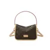 Bolsa Transversal Feminina Vintage de Nicho 2026 Novo Modelo de Outono Bolsa de Ombro Feminina Monogramada com Alça Larga Bolsa Transversal Almofada