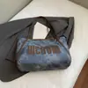 Bolso de Moda Gran Capacidad Bolso Tote para Mujer Bolso de Mano Retro Bolso de Hombro para Viajero con Letras Bolso de Axila Comercio Exterior Transfronterizo