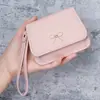 2026 Novo Modelo Carteira Feminina Curta com Padrão de Lichia, Estilo Coreano, com Porta-Cartões, Bolsa Clutch com Zíper, Bolsa Feminina do Sudeste Asiático Atacado