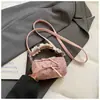 Bolso de Mano Cilíndrico de Lunares para Mujer, Moderno y Lindo, Bolso de Hombro Cruzado de Moda Nicho Fresco y Dulce para Mujer