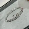 Pulsera V Gold Love Home Cerdo Nariz Oro Blanco 18K H Incrustada Completamente con Diamantes Cierre Letra Q Moda Pulsera de Gama Alta Suministro Directo Regalo