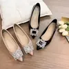 Sapatos Femininos Elegantes para o Trabalho, Estilo Saia, Bico Fino 2026, Primavera, Novo Estilo Francês com Strass, Sapatos Baixos Femininos com Salto Escondido
