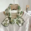 Lenço de Seda Floral Versátil Estilo Pastoral Estilo Coreano para Mulheres Proteção de Pescoço Primavera e Verão Lenço Pequeno Decorativo de Moda Laço de Cabelo Multifuncional