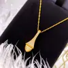 Colar de diamante pirâmide pagode design clássico de nicho terno acessórios vintage colar novo suprimento atacado