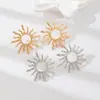 Pendientes Grandes de Girasol Transfronterizos Europeos y Americanos con Diseño Creativo Único, Pendientes Versátiles con un Toque Vintage de Alta Gama, Pendientes Dorados