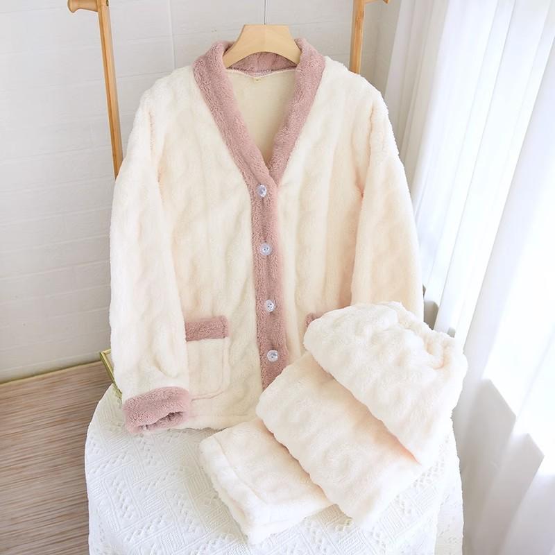 R051#白色粉边 提花 开衫绒 (2).jpg