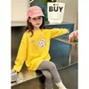 Camiseta básica para meninas outono 2026 novo modelo, top interno infantil super estiloso, camiseta de manga longa respirável 100% algodão tamanho grande