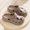 Novos Tamancos Femininos Qidashun, Decorações Fofas DIY para Sapatos de Verão, Sapatos de Praia, Sandálias para Flutuar, Sapatos de Jardim Respiráveis
