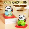 Bolsa de la Suerte Panda Adorno de Escritorio Solar Consola Central de Coche Tienda de Regalos Apertura Gato de la Suerte Venta al por Mayor Agitando Automáticamente