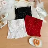 Top de tirantes de diseño de nicho puramente seductor con lunares rojos, top de tubo sexy ajustado sin hombros con almohadillas en el pecho