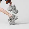 Zapatillas gruesas para mujer 2026 otoño nuevo versátil con pedrería que aumentan la altura de moda con suela gruesa zapatos deportivos casuales para mujer