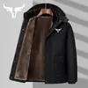 Estilo Novo de Inverno Roupas de Inverno para Avôs de Comprimento Médio com Forro de Lã e Espessura Aumentada Roupas de Fora Quentes de Algodão Podem Ser Personalizadas com Logo