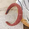 Diadema retro de alta calidad con dientes para otoño e invierno para mujer, diseñada para realzar la apariencia de la coronilla, nuevo estilo 2026, antideslizante, accesorio para el cabello versátil