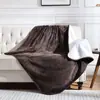 Manta impermeável Amazon para pets, adequada para todas as estações, tapete de cama grande para cães e gatos, resistente à sujeira, resistente a arranhões, personalizável para móveis