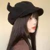 Sombrero Octagonal Simple Estilo Coreano con Orejas de Oso para Mujer con Ala Ancha que Muestra la Cara Pequeña Nuevo Otoño e Invierno Dulce y Fresco Moda Sombrero de Pintor