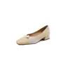 Zapatos Mary Jane de Malla con Perlas y Tacón Medio Suave Otoño 2023 Nuevos Zapatos de Piel de Vaca con Punta Cuadrada y Boca Baja de Tacón Grueso de Una Sola Capa para Mujer