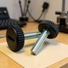 Fabricantes de Dongguan, tornillo de mano recto de 20 mm-m5, tornillo de ajuste de mango de plástico, tornillo de cabeza de plástico