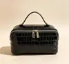 Bolsa de maquillaje de alta gama para mujer, estilo nuevo, gran capacidad, bolsa de cosméticos conveniente, bolsa de tocador de viaje, bolsa de almacenamiento de cosméticos
