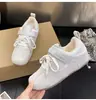 Zapatillas deportivas casuales de suela fina, entrenamiento alemán, zapatos casuales versátiles para mujer que aumentan la altura 4 cm, zapatillas deportivas Cortez con velcro
