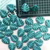 Nuevo Hoja de Arce en Forma de Corazón Pulsera DIY Collar Accesorios para Cuentas Materiales Hoja Accesorios de Resina Imitación Transfronterizo