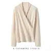 Nuevo suéter de punto de cuello en V cruzado de color liso para principios de otoño, ajustado, adelgazante, elegante para ir al trabajo, suéter de cachemira para mujer