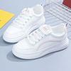 Versión coreana de zapatos casuales de estudiante con cordones de punta redonda, zapatos de tablero con combinación de colores, zapatos blancos nuevos de otoño y primavera para mujer, venta al por mayor de comercio exterior 2025