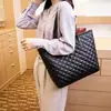 Bolso de Hombro y Mano Grande Rosa Acolchado Nuevo para Mujer