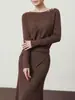 Item de venda quente de vestuário feminino transfronteiriço no atacado: saia midi de malha estilo sereia simples e delicada HBZXW920921