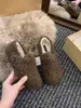 Zapatos blancos peludos para mujer, que aumentan la altura, para otoño e invierno 2026, con forro de felpa para abrigar, zapatos de algodón afelpado, zapatos tipo gorro