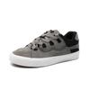 Novo Tênis de Skate Baixo da Primavera Tendência Versátil Couro Fosco Tênis Pão Moda Masculina Versátil Leve Casual Transfronteiriço