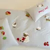 Bordado de toalla de dibujos animados de grado A, con un juego de cuatro piezas cepillado de algodón de fibra larga de Xinjiang 100s, perfecto para otoño e invierno, con un diseño amigable con la piel y cómodo, adecuado para ropa de cama infantil