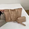 Bolsa de Ombro Transfronteiriça Nova Tendência Retrô, Bolsa Transversal Fashion, Bolsa Tote Versátil Casual Elegante de Alta Qualidade