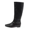 Botas de caña alta versátiles que aumentan la altura, botines de moda 2026 de punta cuadrada de cuero sintético, estilo nuevo, con tacón de cuña, no por encima de la rodilla