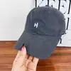 Boné de Baseball Bordado com Letra H Simples Estilo Coreano, Novo Boné Versátil de Verão e Primavera com Topo Macio que Faz o Rosto Parecer Menor, Unissex