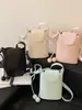 Bolsa Pequena Tendência Popular Transfronteiriça para Mulheres 2026 Verão Nova Moda Versátil Bolsa de Ombro Transversal Exquisite Bolsa para Celular