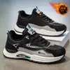 Sapatos Masculinos Populares de Algodão 2025 Inverno Novos Quentes Espessados à Prova de Frio Antiderrapantes Sapatos Esportivos Modernos Versáteis Sapatos de Pai