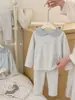 8060 Conjunto de Pijama de Otoño para Niñas 26 Nuevo Estilo Cuello de Muñeca Infantil Lycra Algodón Ropa de Casa con Estampado de Dibujos Animados