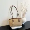 Bolsa de Mão Tote Grande Verão Versátil Feminina 2026 Grande Capacidade Bolsa para o Dia a Dia Nova Bolsa de Ombro Elegante