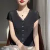 Top Ruched de Cuello V Suave Estilo Coreano de Manga Corta para Mujer, Blusa Nueva de Verano 2026 con Cuello V de Botones, Adelgazante y Versátil