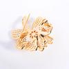 Moda diseño de alta gama broche de flor lleno de cuentas de circonio pines exquisitos atmósfera elegante corsage para ropa venta al por mayor