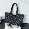 Estilo Ins Coreano Primavera e Verão Novo Design de Bolinhas Bolsa de Mão Grande Capacidade Literária Casual Nicho Versátil Bolsa de Mão