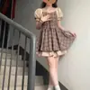 Nuevo Vestido de Verano 2026 Cuello Cuadrado Estilo Universitario Ceñido a la Cintura Adelgazante para Mujer, Fresco Vestido Corto Dulce de Cintura Alta
