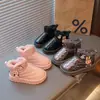 Botas de Neve de Pelúcia para Meninas 2026 Novo Inverno Pelo Integrado Sapatos de Algodão Infantis Meninas Veludo Plus Botas de Algodão Espessadas