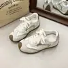 Tênis de Treino Alemão Color Block Retrô Feminino 2026 Outono Novo Versátil Leve Plano Casual Sapatos Esportivos Cadarço Sapatos Forrest Gump