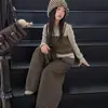 Conjunto de dos piezas estilo coreano para niñas con tirantes falsos y manga larga, atuendo de otoño súper elegante, nuevo modelo 2026 para niños mayores.