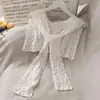 Peças de Outerwear Feminino para o Verão: Xale de Renda Tricotado com Design de Crochê Vazado, Jaqueta Curta Versátil tipo Capa