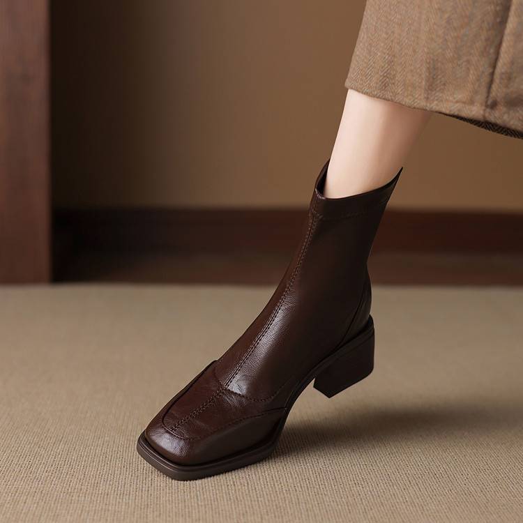 20250818738643040_750.jpg?imageslim