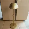 Suporte de chapéu de alta qualidade estilo europeu suporte de chapéu de ferro forjado suporte de chapéu suporte de chapéu balcão suporte de chapéu elevado ajustável