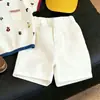 Atuendos de Verano para Niños y Niñas 2026 Nuevos Conjuntos de Dos Piezas Modernos con Camisetas de Manga Corta y Shorts Casuales para Niños y Niñas