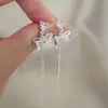 Nuevos Clavos de Hueso de Oreja Luz de Lujo Exquisitos Alas Brillantes Zirconia Pendientes Extraíbles Pendientes Largos Pendientes de Tornillo